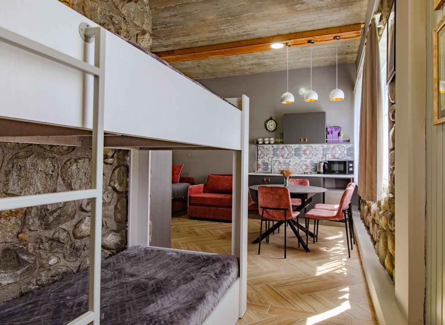 Guesthouse Of Manoni Ratiani Местія Екстер'єр фото